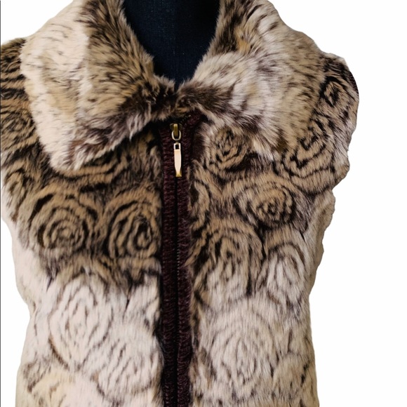 Lisa International Faux Fur Vest (preowned) main image 1